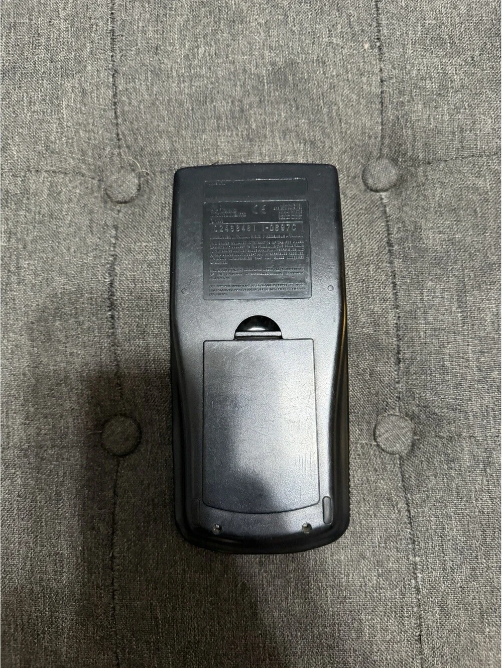 Texas Instruments TI-86 Graphing Calculator Battery Cover - Picture 2 of 3